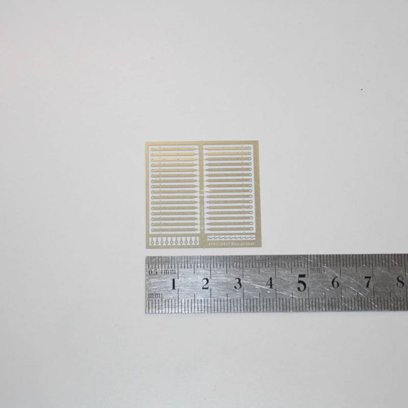 32 Rail stanchions 3 holes 13mm