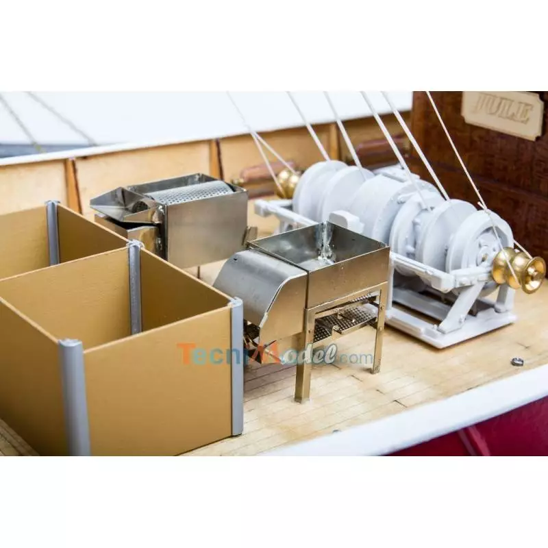 Crevettier Jule bateau radiocommandé en kit Aero-Naut 304500
