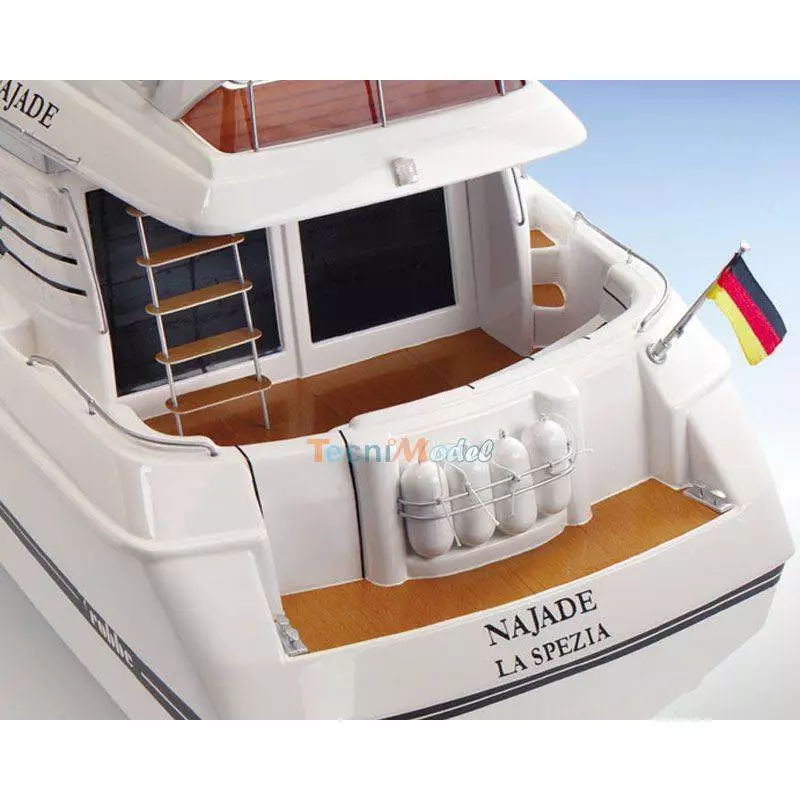 Najade Yacht kit 1/15 by Krick RO1160