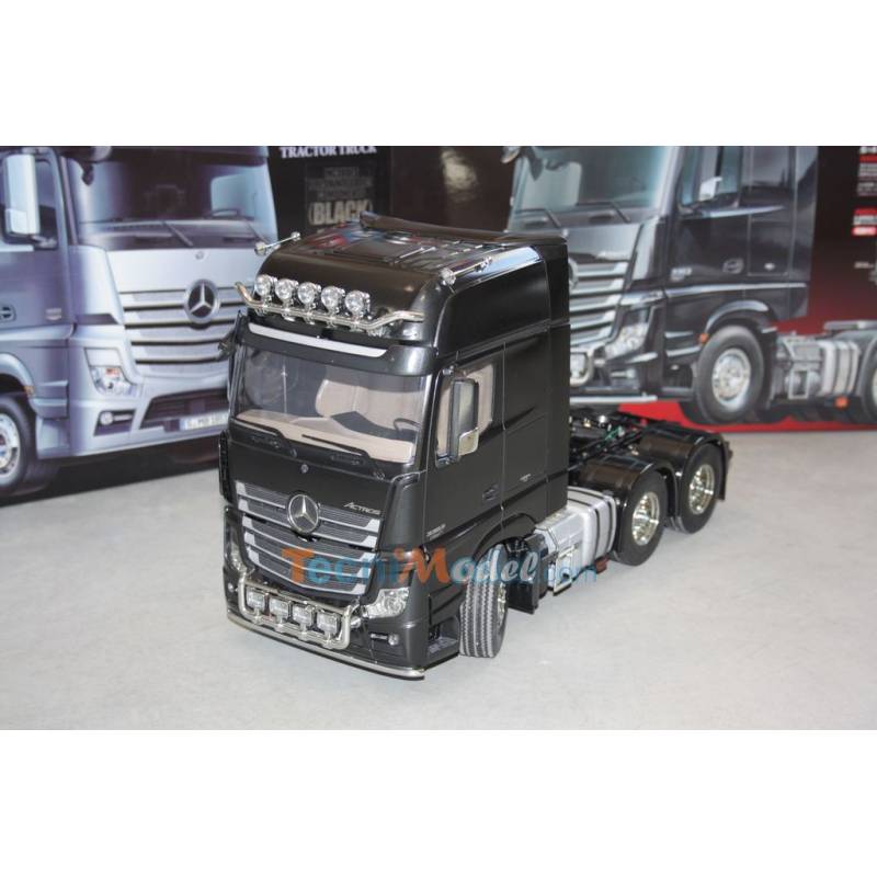 Tamiya RC Truck Actros 6x4 3363 1/14 with lights and sounds (Full pack)