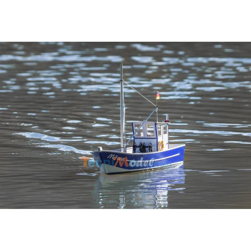 Moewe 2 Fishing Boat 1/25 Kit by Aero-Naut 309100