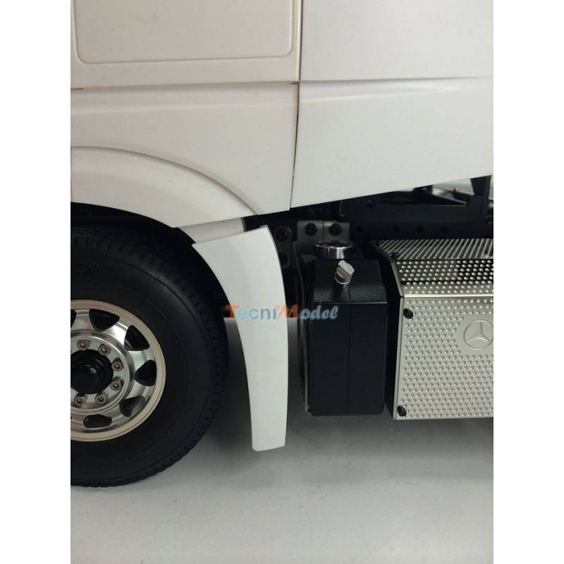 Wide deflectors for Actros Tamiya 1/14