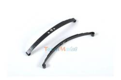 Suspension blades for single rear axle