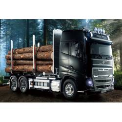 Camion RC Tamiya Volvo FH16 Globetrotter 750 6×4 Grumier 1/14 à monter et à peindre 56360