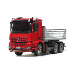 Camion RC Tamiya Mercedes Arocs 3348 benne 56361 version peint en rouge, livré sans système de levage