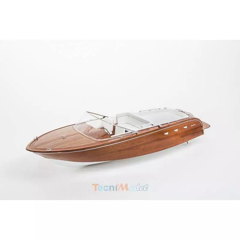 Kit Comtesse Luxusyacht de Aero-Naut