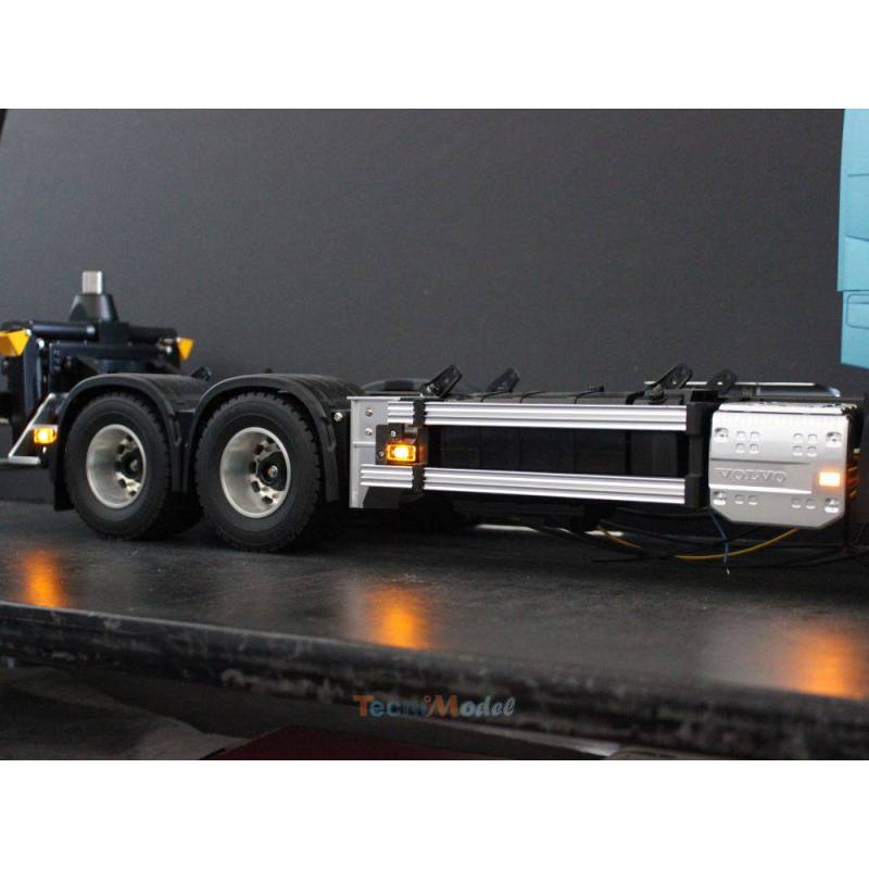 Faisceau de leds pour feux de gabarit de Volvo FH16 Tamiya