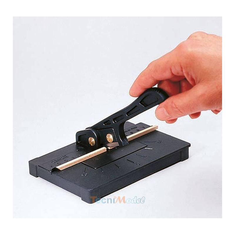 Master Cut outil de coupe pour modélisme AMATI 7386
