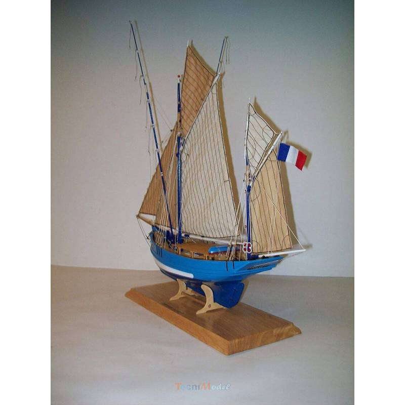 SAINT GILDAS Tuna boat from Groix 1/50 Kit by SOCLAINE SG1020