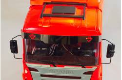 Visière pour Scania R470 / R620 Tamiya 1/14 avec emblème V8 - Scale-Parts SP-01-04-032