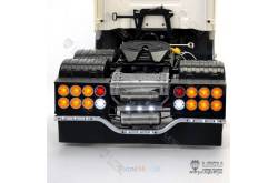 Pare-choc arrière avec feux ronds et lowbar pour camion européen 1/14 - LESU S-1260