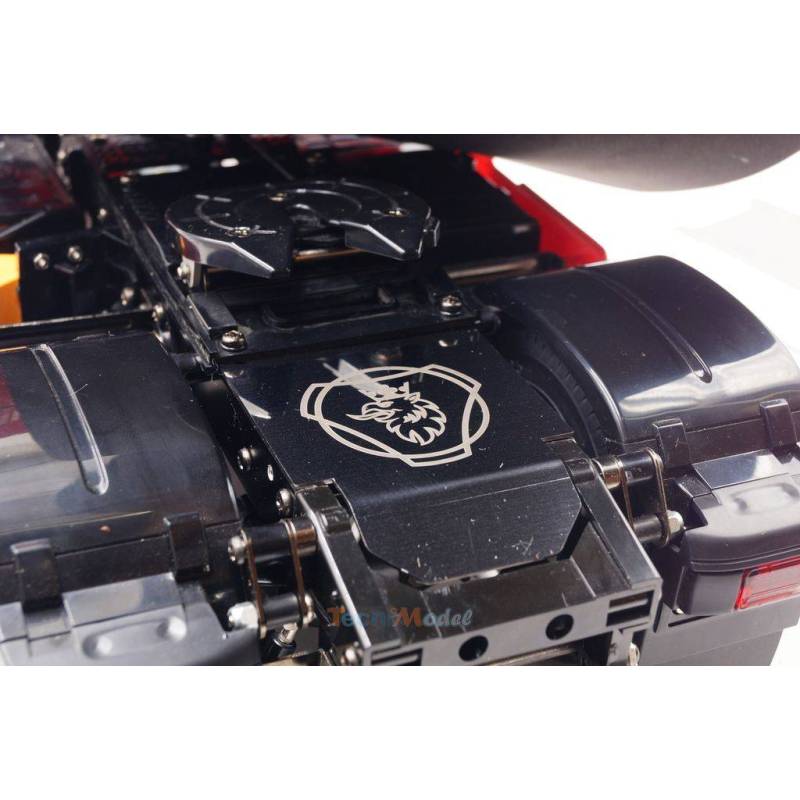 Couvre Châssis arrière poli pour Scania 4x2 et 6x4 à motif gravé Griffon SCALE PARTS SP-01-04-78B