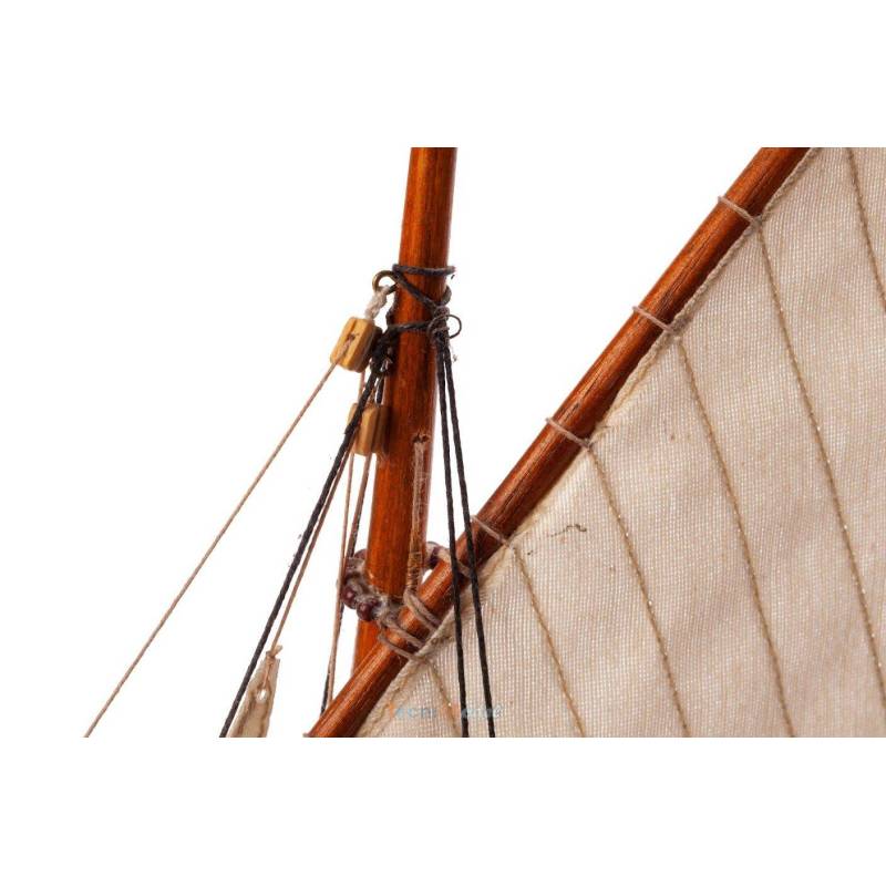 L'Espérance fishing boat 1/30 kit by BILLING BOATS
