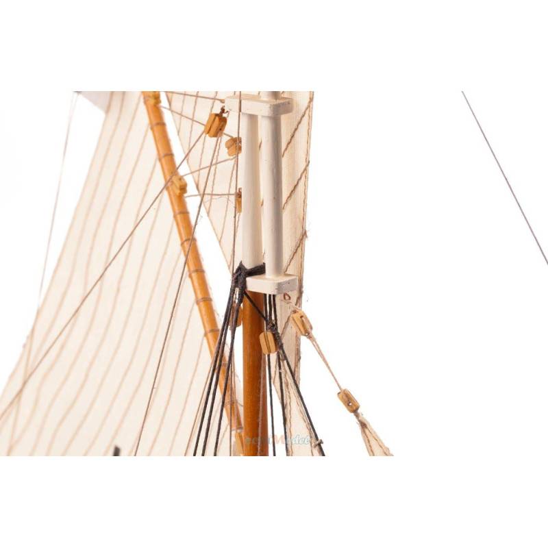 Le Henriette Marie 1/50 de BILLING BOATS