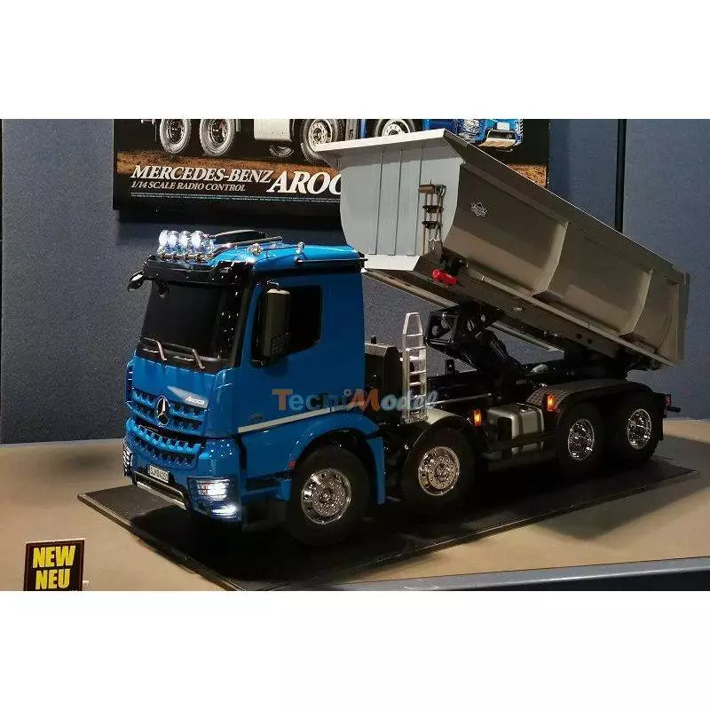 Camion RC Tamiya Mercedes Arocs 4151 porteur benne 8x4 à monter et à peindre 56366