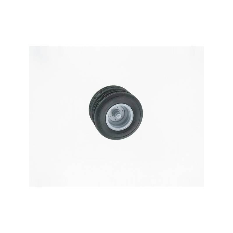 Small diameter tyre