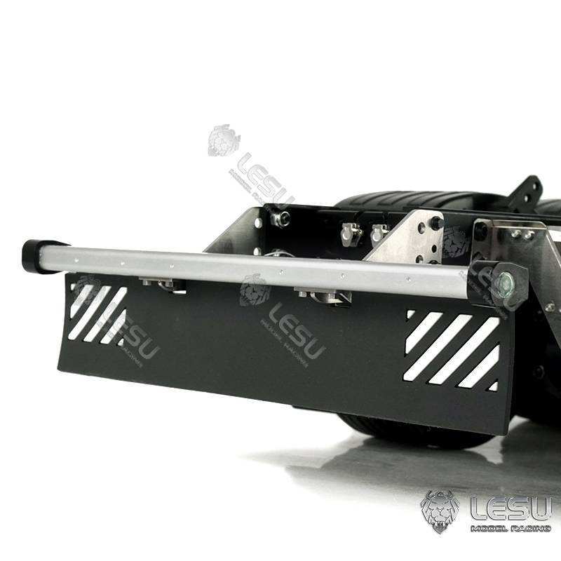 Barre anti-encastrement pour Volvo grumier Tamiya avec feux de gabarit LESU H-1304