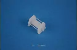 1 Petit treuil 1/80 type P19 en résine blanche