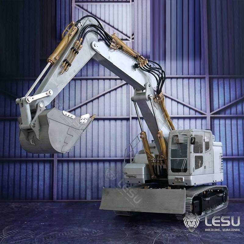 Compact RC ET26L 1/14 Hydraulic Excavator with variable angle boom by LESU