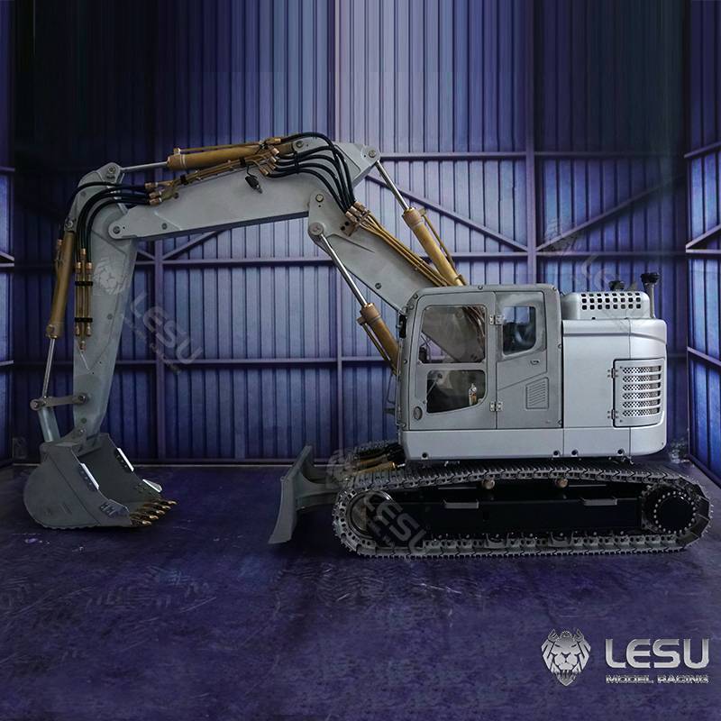 Compact RC ET26L 1/14 Hydraulic Excavator with variable angle boom by LESU