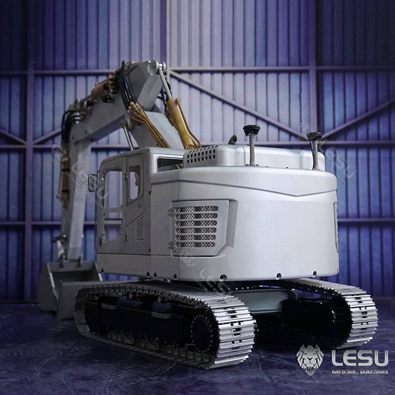 Compact RC ET26L 1/14 Hydraulic Excavator with variable angle boom by LESU