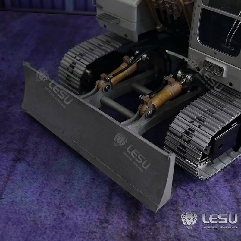 Compact RC ET26L 1/14 Hydraulic Excavator with variable angle boom by LESU