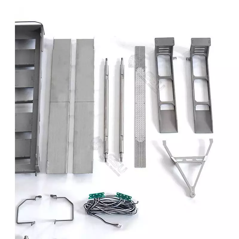 Remorque porte-engin courte a 2 essieux centraux pour chargeurs compacts 1/14
LESU LS-A0036