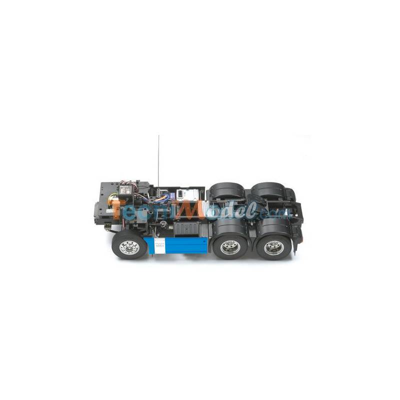 Pack complet MAN TGX 6x4 Tamiya 56370 peint en bleu clair métallisé