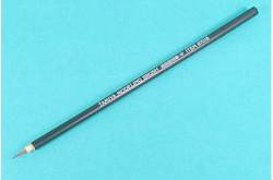 Medium Replica Brush 