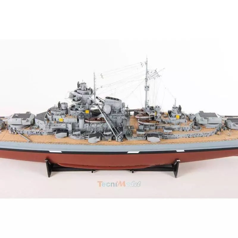 Bismarck Battleship 1/200 kit by AMATI