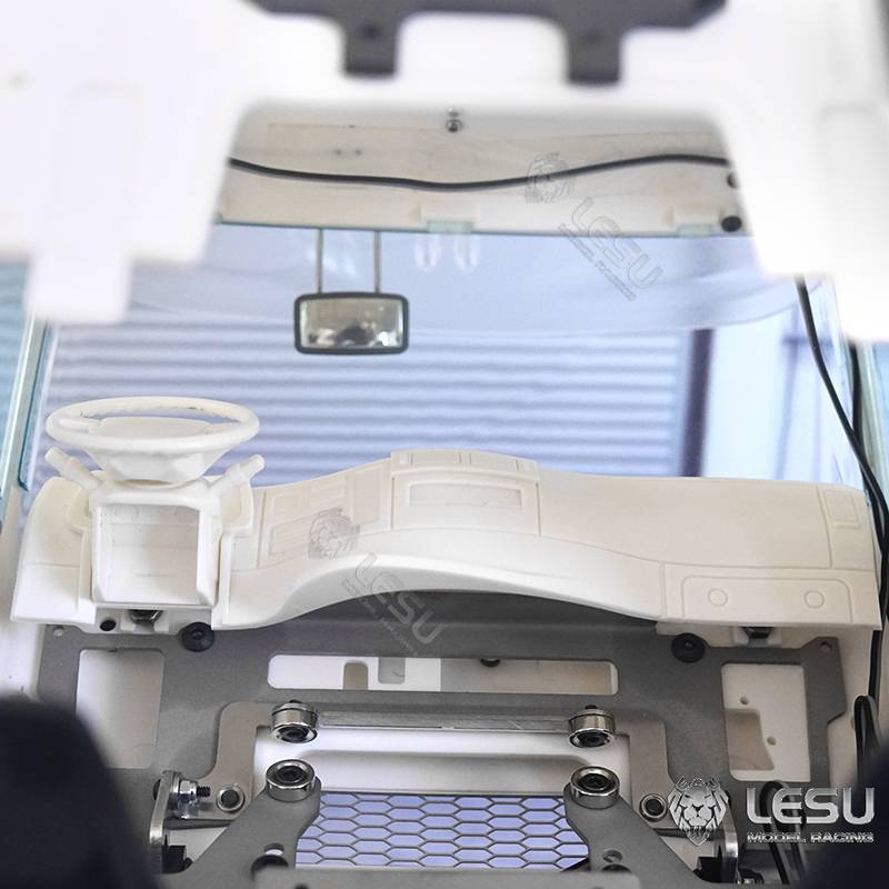 Cabine chantier Volvo VM pour camions radiocommandé 1/14 (Version A) - LESU CK-VM-A