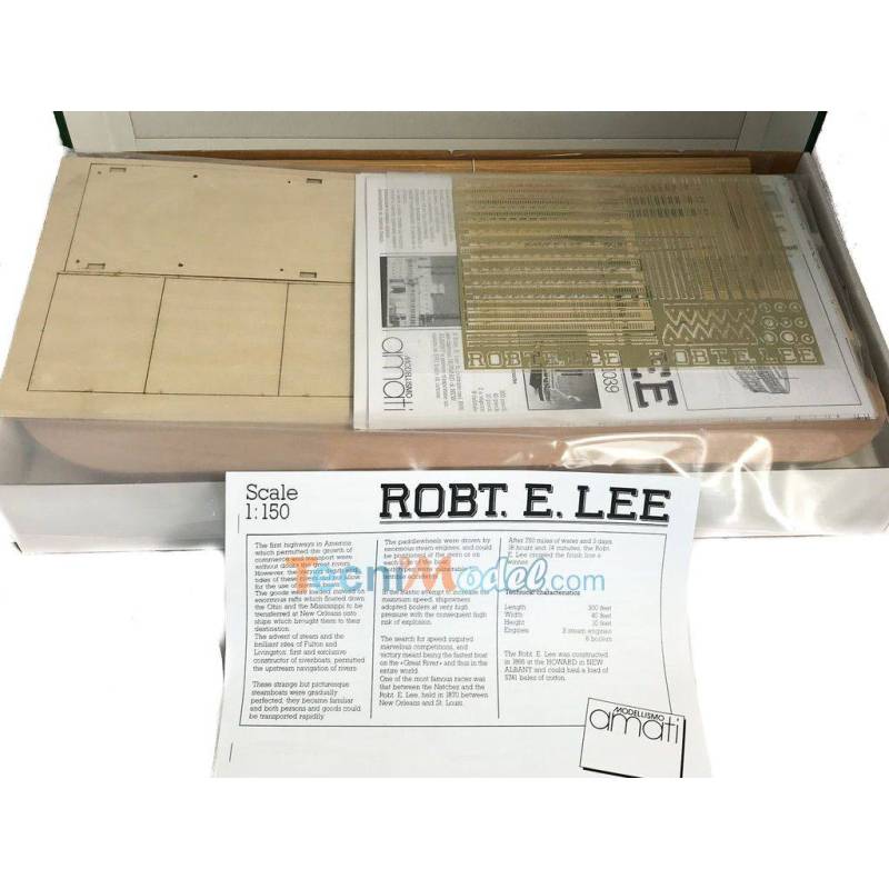 ROBERT LEE Mississippi Paddle Steamer 1/150 Kit by AMATI