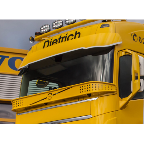 Cap with 4 spotlights for MB Actros Tamiya 1/14