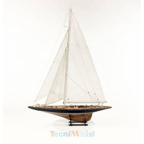 ENDEAVOUR 1/80 Kit with tools by AMATI