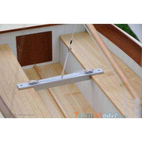 Bullseye RC Sailboat by Aero-Naut