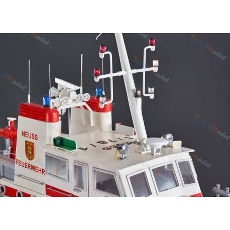 FLB-1 fireboat kit + fittings kit + detailed deck Combo