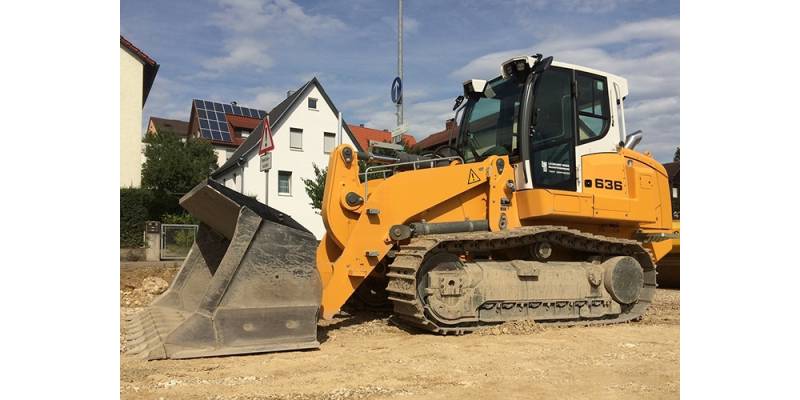 Aoue LR636 1/14 Kit Tracked Loader by LESU