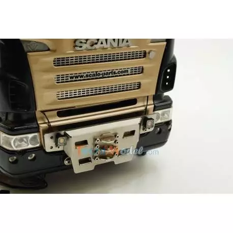 Paire de projecteurs carrés 9x9mm 7,2-12v 1/14 avec led CMS et support articulé - SCALE-PARTS SP-01-07-001