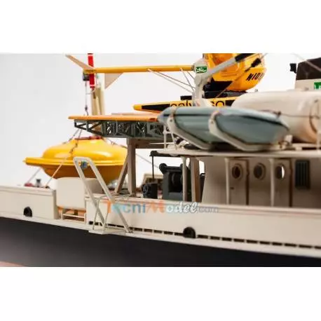 CALYPSO 1/45 Billing Boats BB560