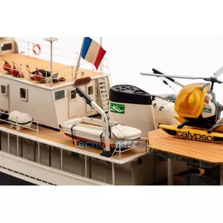 CALYPSO 1/45 Billing Boats BB560