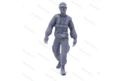 1 figurine Equipage de remorqueur qui marche 1/30