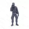 Equipage de remorqueur au téléphone 1/30