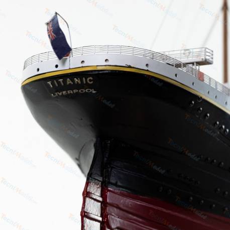 TITANIC 1/250 Kit by AMATI