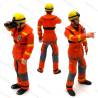 Sauveteur en mer qui salue 1/25