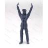 1 Figure de marin debout bras levés avec casquette 1/75