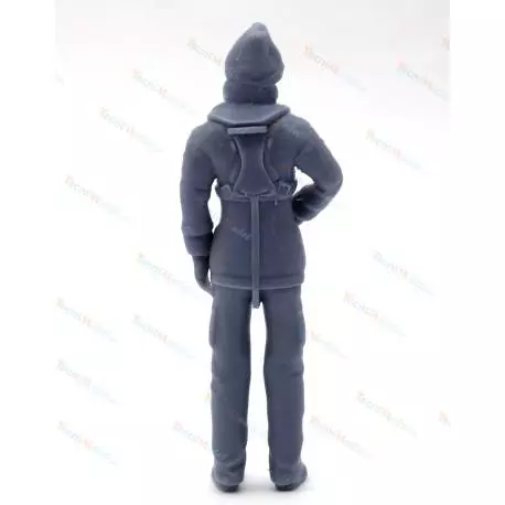 Figurine de marin debout avec bonnet 1/75