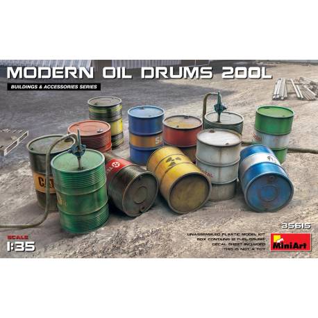 12 Oil and gasoline drums - civilian and military - 2000s at 1/35 scale - MiniArt 35615