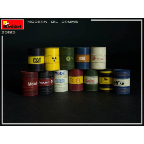 12 Fûts d’huile et d’essence - civils et militaires - années 2000 à l'échelle 1/35 - MiniArt 35615