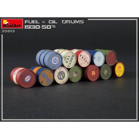 12 Oil and gasoline drums - civilian and military - 1930-1950 scale 1/35 MiniArt 35613