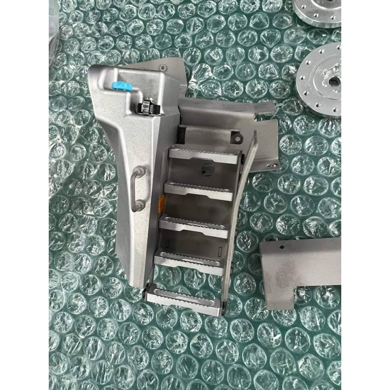 Châssis pour tracteur agricole Fendt 1050 Bruder 1/16 en kit - Lesu RD-A0005-KIT